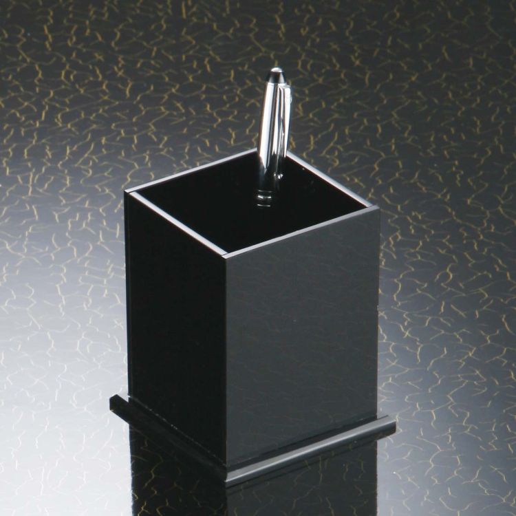 亞克力制品使用過程中有什么缺點(diǎn)